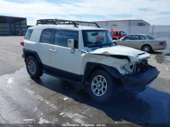  Salvage Toyota FJ Cruiser