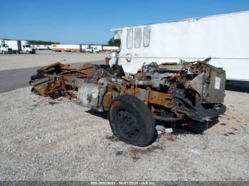  Salvage Freightliner Cascadia 125