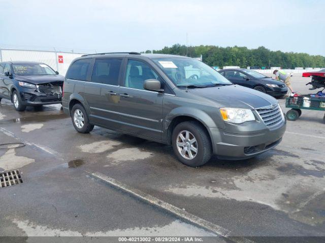  Salvage Chrysler Town & Country