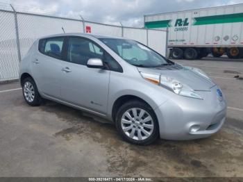  Salvage Nissan LEAF