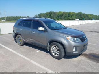  Salvage Kia Sorento