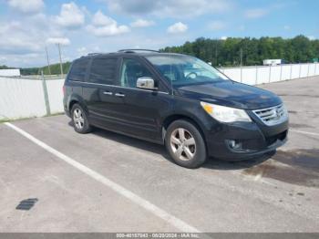  Salvage Volkswagen Routan