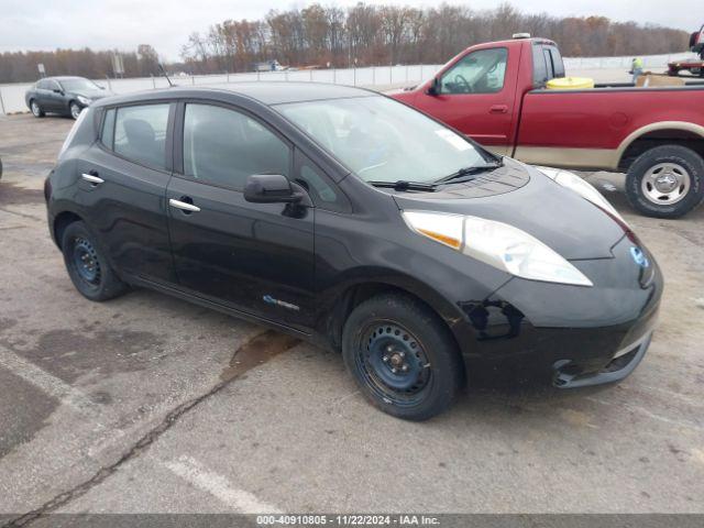  Salvage Nissan LEAF