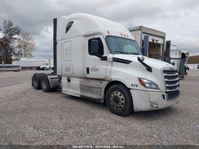  Salvage Freightliner New Cascadia 126