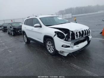  Salvage Jeep Cherokee