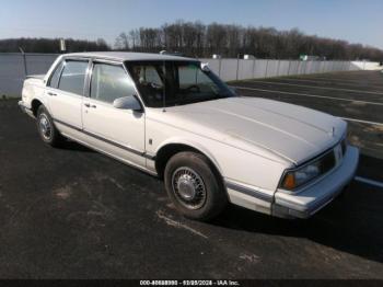  Salvage Oldsmobile Delta 88