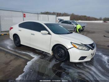  Salvage Nissan Altima