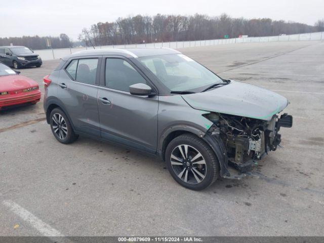  Salvage Nissan Kicks