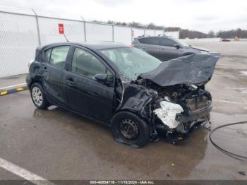  Salvage Toyota Prius c