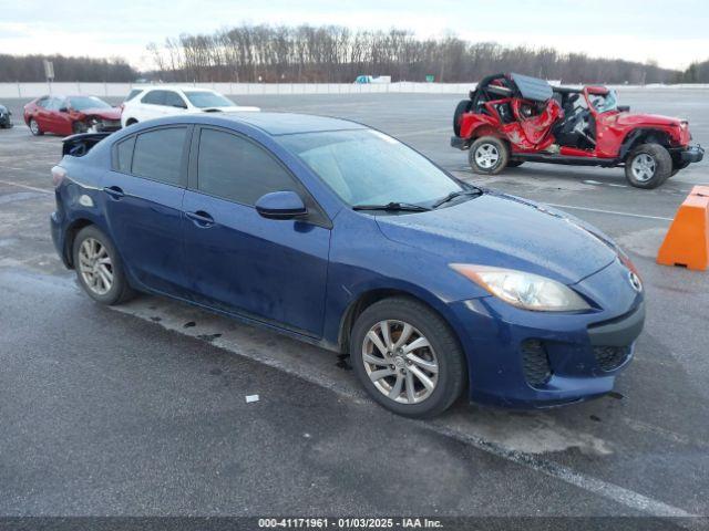  Salvage Mazda Mazda3