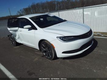  Salvage Chrysler 200