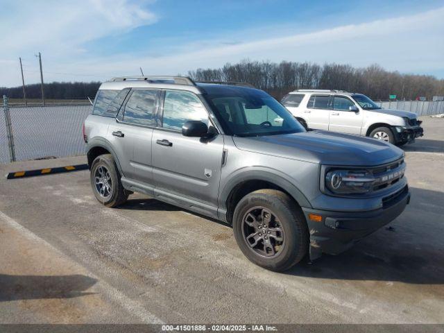  Salvage Ford Bronco