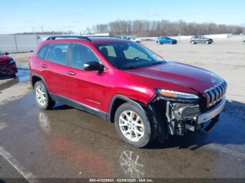  Salvage Jeep Cherokee