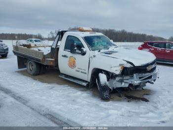  Salvage Chevrolet Silverado 3500