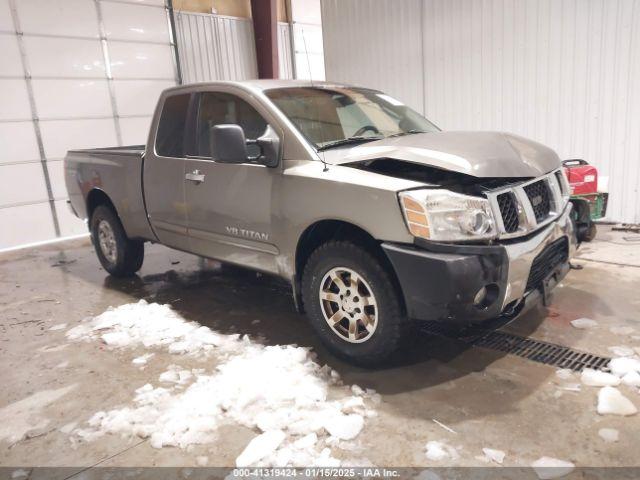  Salvage Nissan Titan