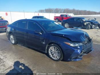  Salvage Toyota Avalon
