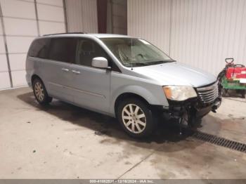  Salvage Chrysler Town & Country