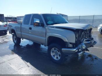  Salvage Chevrolet Silverado 2500