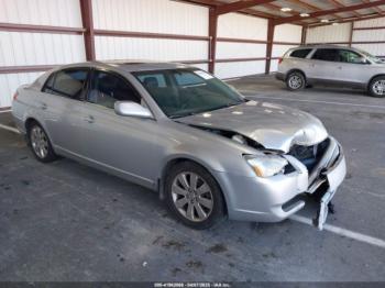  Salvage Toyota Avalon
