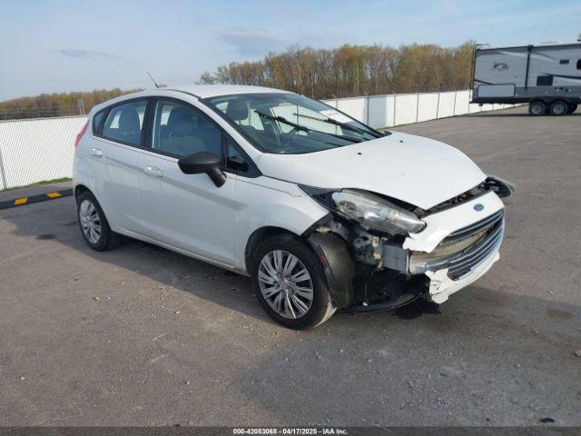  Salvage Ford Fiesta