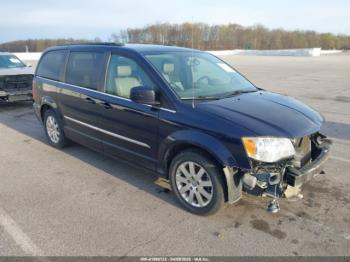  Salvage Chrysler Town & Country