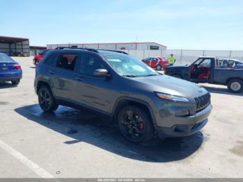  Salvage Jeep Cherokee