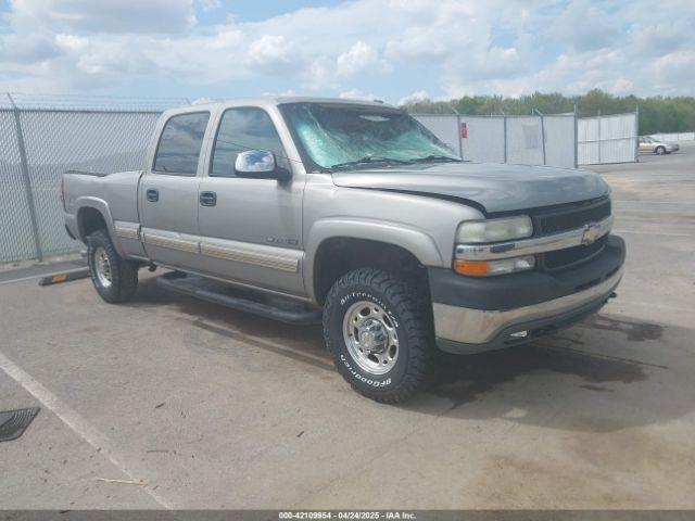  Salvage Chevrolet Silverado 2500
