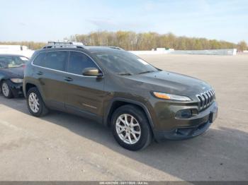  Salvage Jeep Cherokee