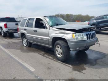  Salvage Jeep Grand Cherokee