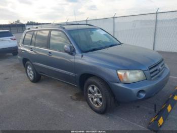  Salvage Toyota Highlander
