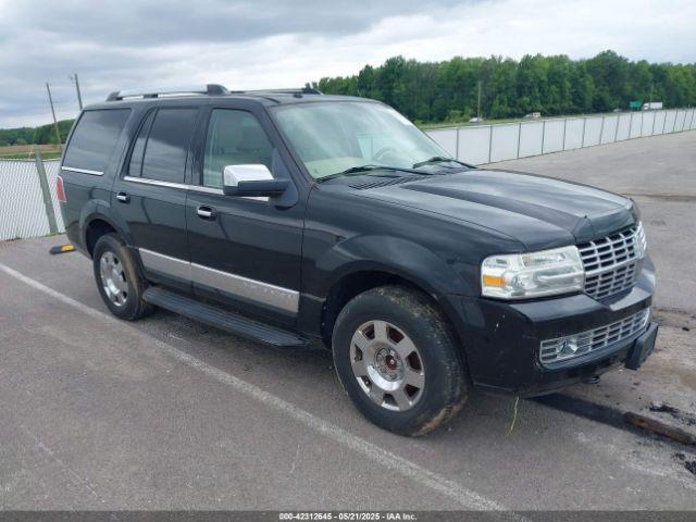  Salvage Lincoln Navigator