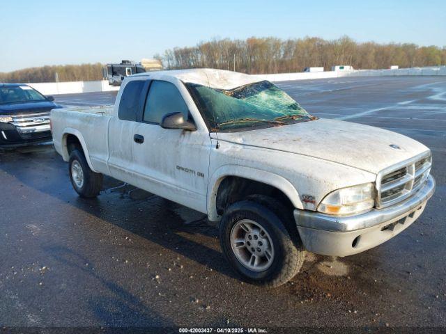  Salvage Dodge Dakota