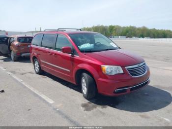  Salvage Chrysler Town & Country