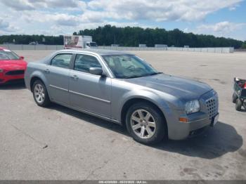  Salvage Chrysler 300
