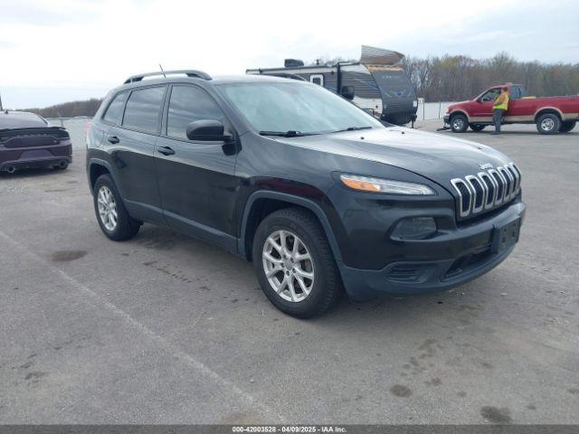  Salvage Jeep Cherokee