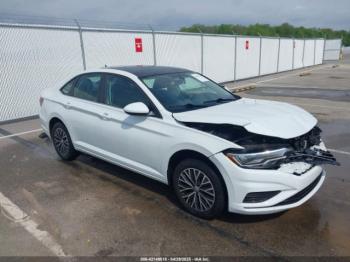  Salvage Volkswagen Jetta