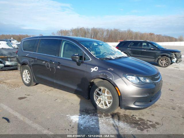  Salvage Chrysler Pacifica