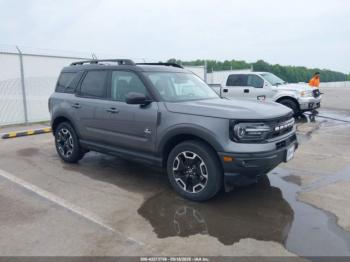  Salvage Ford Bronco