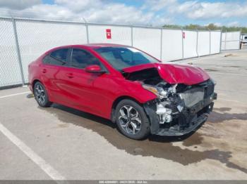  Salvage Kia Forte
