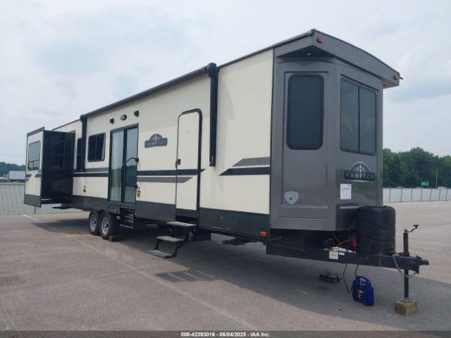  Salvage Crossroads Rv Hampton Destination