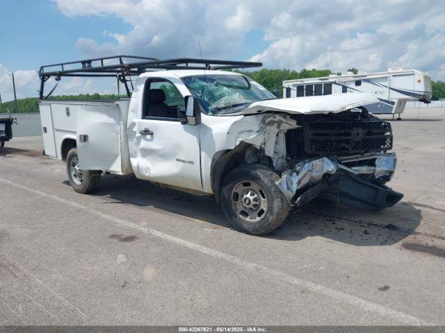  Salvage Chevrolet Silverado 2500