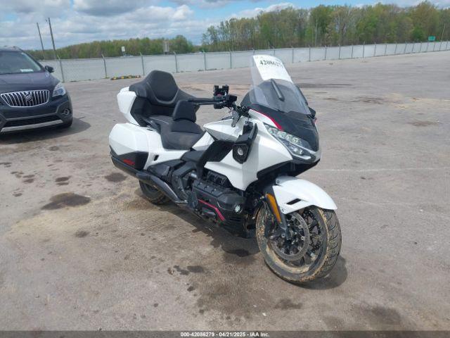  Salvage Honda Gl1800