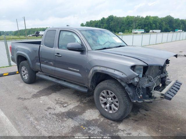  Salvage Toyota Tacoma