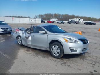  Salvage Nissan Altima