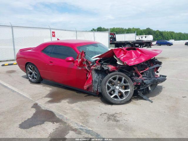  Salvage Dodge Challenger
