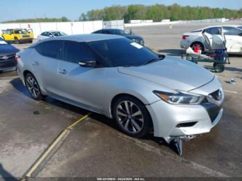  Salvage Nissan Maxima