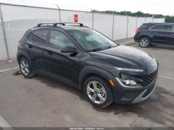  Salvage Hyundai KONA