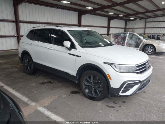  Salvage Volkswagen Tiguan