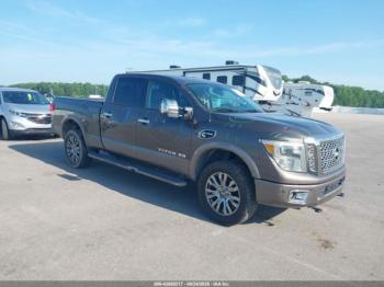  Salvage Nissan Titan