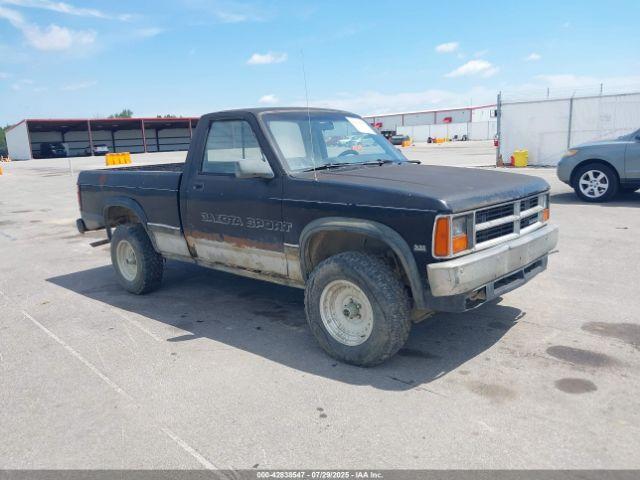  Salvage Dodge Dakota